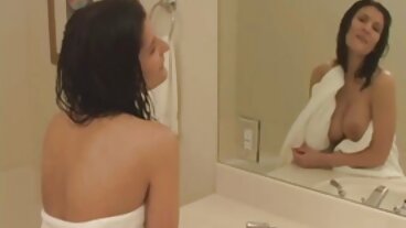 Baeb: Wild Hotel бабички секс Hookup с Karissa Kane на PornHD