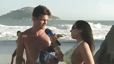 Гореща MILF прецакана добре от порно със стари бабички гаджето на дъщерите
