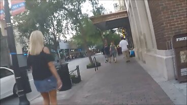 BRAZZERS Зрели МИЛФи довеждат Би баба порно Би Си на моминско парти