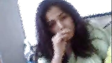 Бандидас отвлича Рики и Би Би Си на порно с бабички светло!