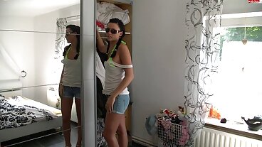 Horndog Мащеха секс баба и внук MILF надникна & Jizzed