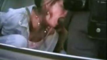Brazzers: Задните неща са готини на PornHD секс стари бабички с Isis Love