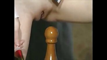 Интензивно чукане на дупе с голяма секс порно баби плячка Кейси Калвърт