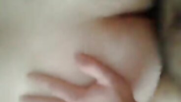 Ава се забавлява най-много анален секс с баби в порно