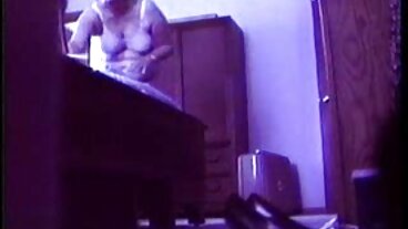 Практическият метод на преподаване на порно баба и внук мащехата Нина Ел